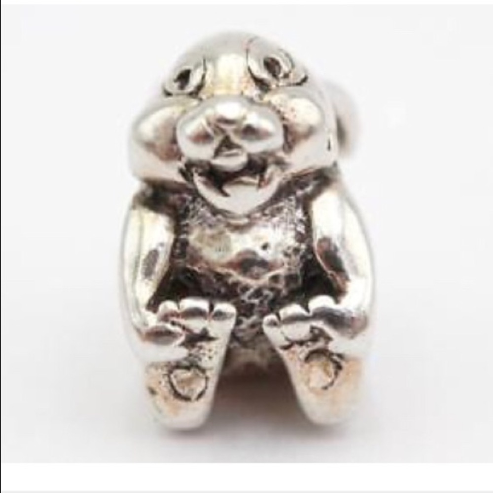 Chamilia Thumper the rabbit charm